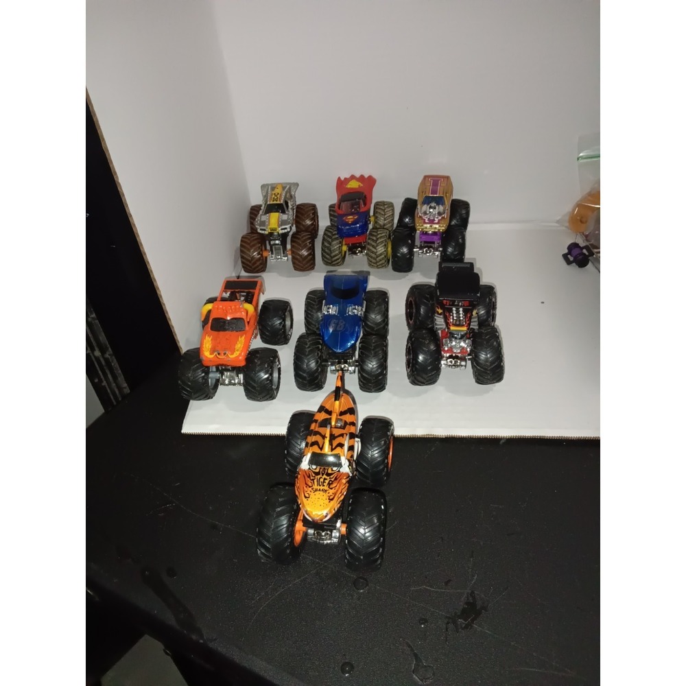 Hot Wheels Monster Jam 1:64 Diecast Metal Vehicle Lot Of 7 Mattel